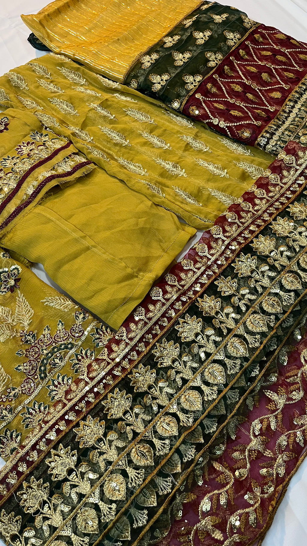 Motifs Fashion Embroidered Chiffon Maxi – 2PC Semi-Stitched Suit