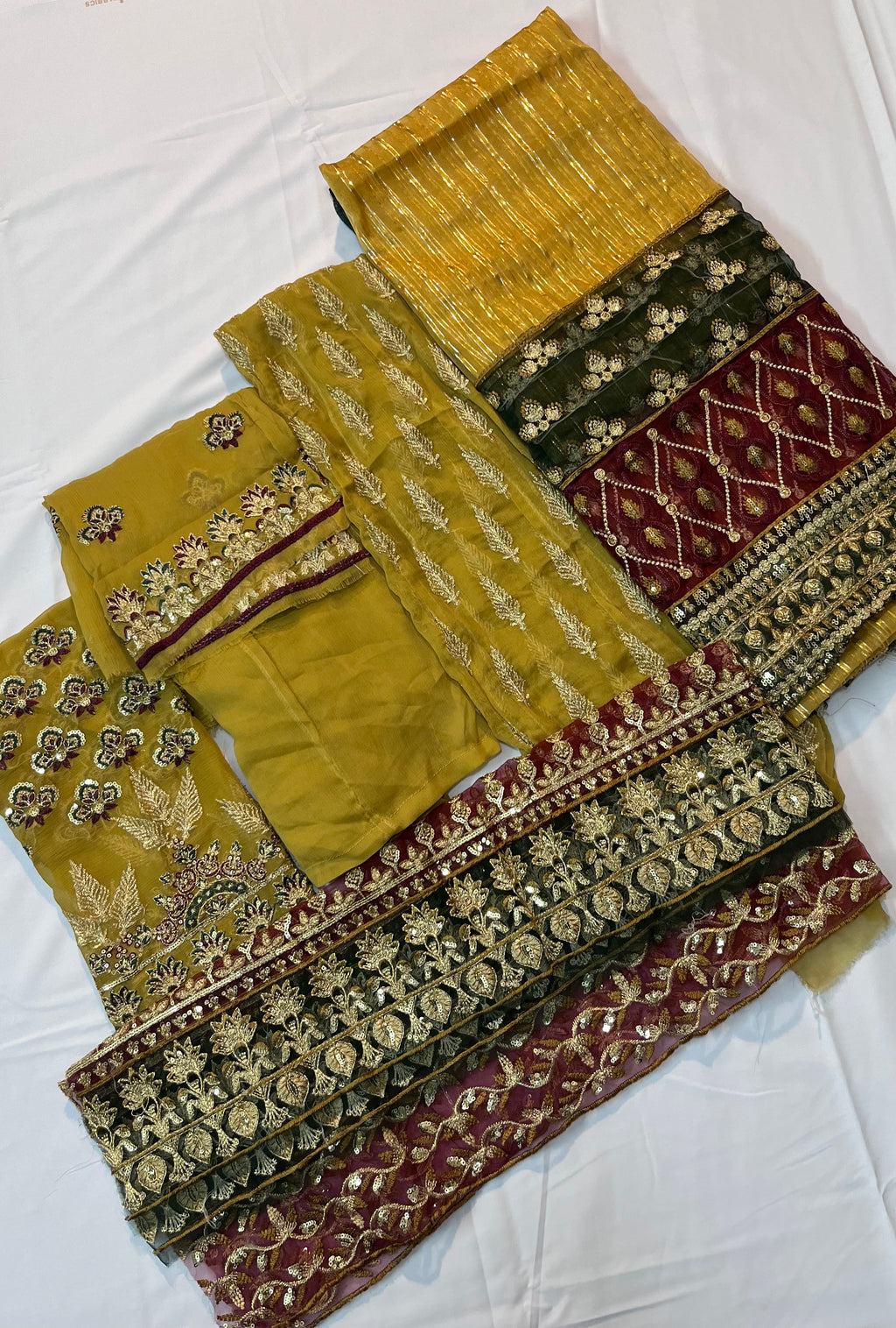 Motifs Fashion Embroidered Chiffon Maxi – 2PC Semi-Stitched Suit