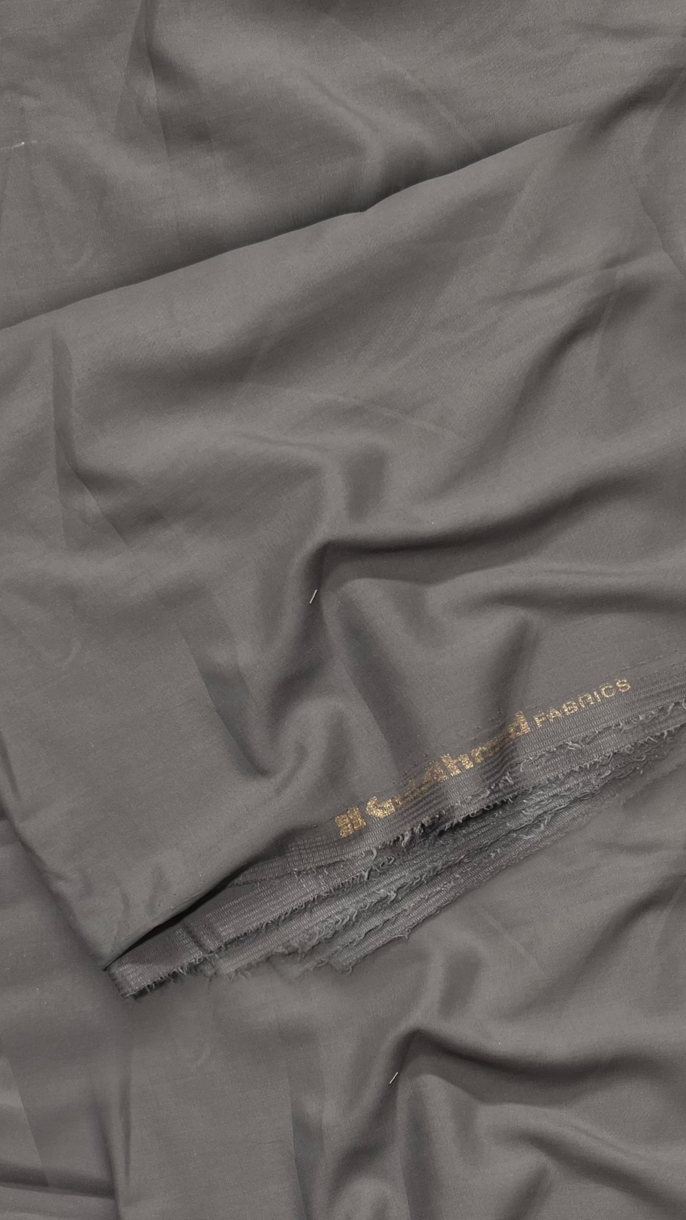 GulAhmed Men’s Unstitched Wash & Wear Suit – 4.25 Meter Premium Fabric