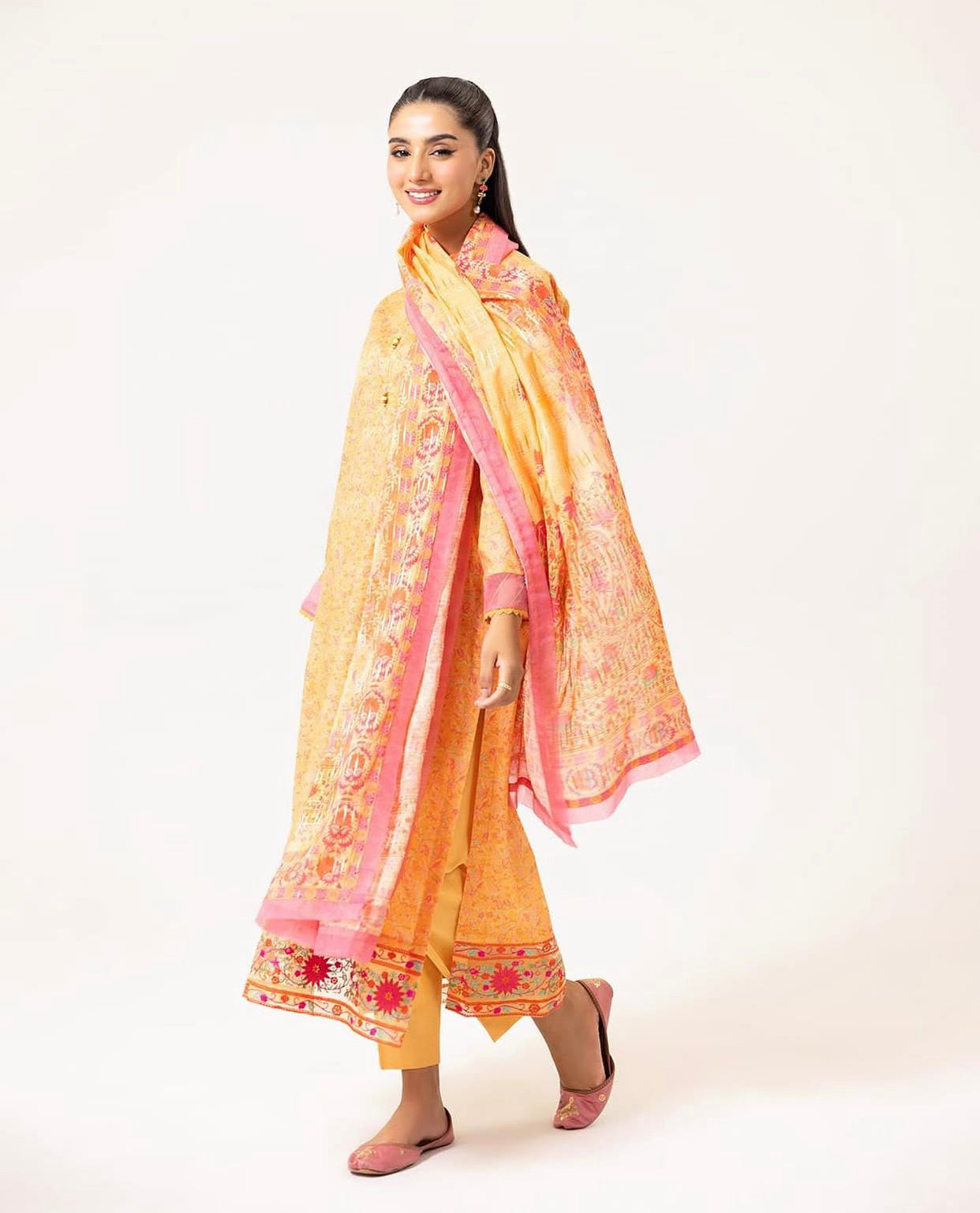 Nishat Linen 3 Piece – Embroidered Suit – 42402071