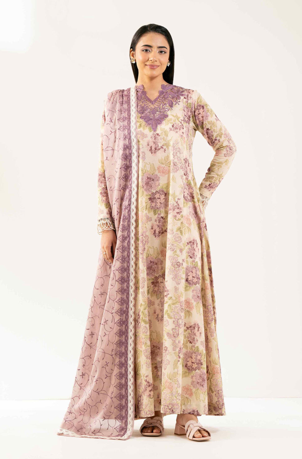 Nishat Linen 3 Piece - Printed Embroidered Suit