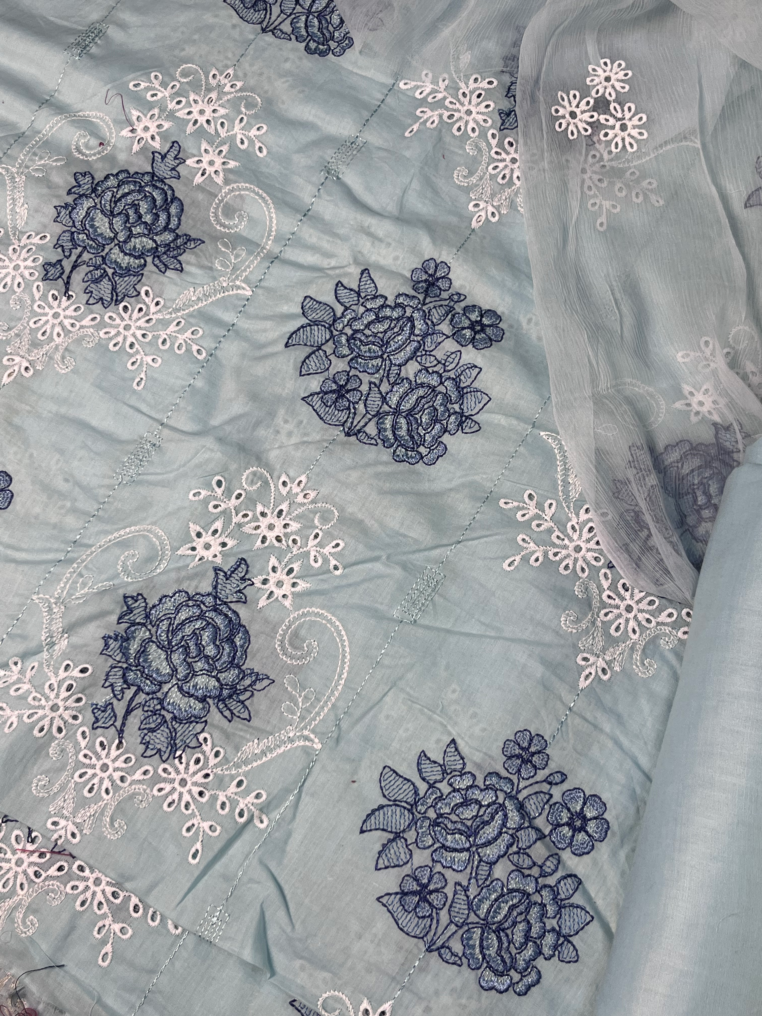 Bareeze Style Chicken Kari Embroidered Lawn Suit – 3 Piece Unstitched (Chiffon Dupatta)